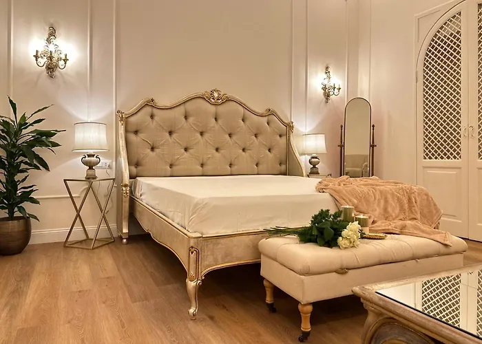 Trevi Fountain Elegant Appartement